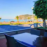 Parador Beach Hotel All Inclusive ホテル 3*