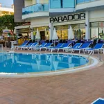 ホテル Parador Beach Hotel All Inclusive