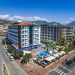 Parador Beach Hotel All Inclusive アランヤ