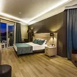 Parador Beach Hotel All Inclusive ホテル
