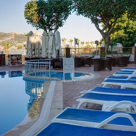 Parador Beach Hotel All Inclusive Hotell 3*