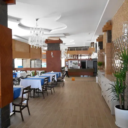 Parador Beach Hotel All Inclusive ホテル アランヤ