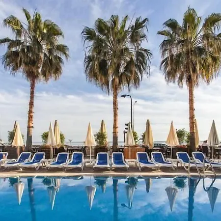 Hotell Parador Beach Hotel All Inclusive