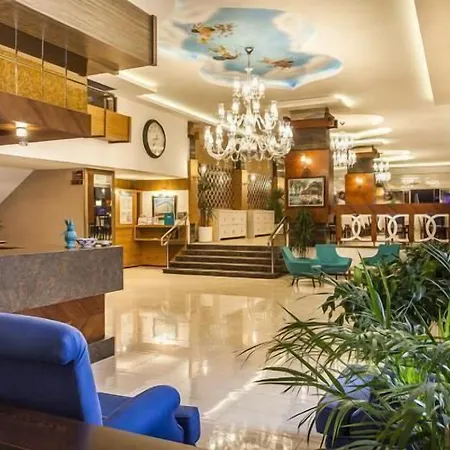 Hotell Parador Beach Hotel All Inclusive