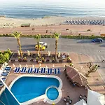 Parador Beach Hotel All Inclusive אלאניה