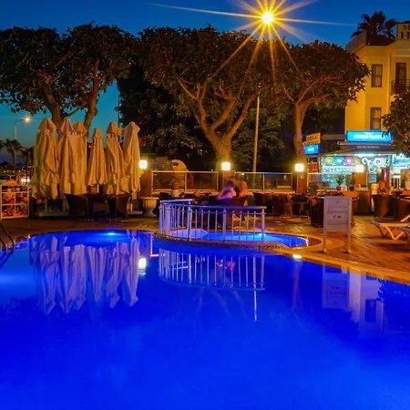 Parador Beach Hotel All Inclusive 3*