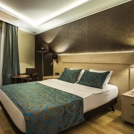 Parador Beach Hotel All Inclusive 3* Alanya