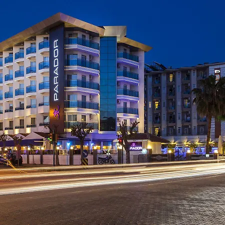 Parador Beach Hotel All Inclusive 酒店