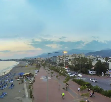 Parador Beach Hotel 3* Alanya